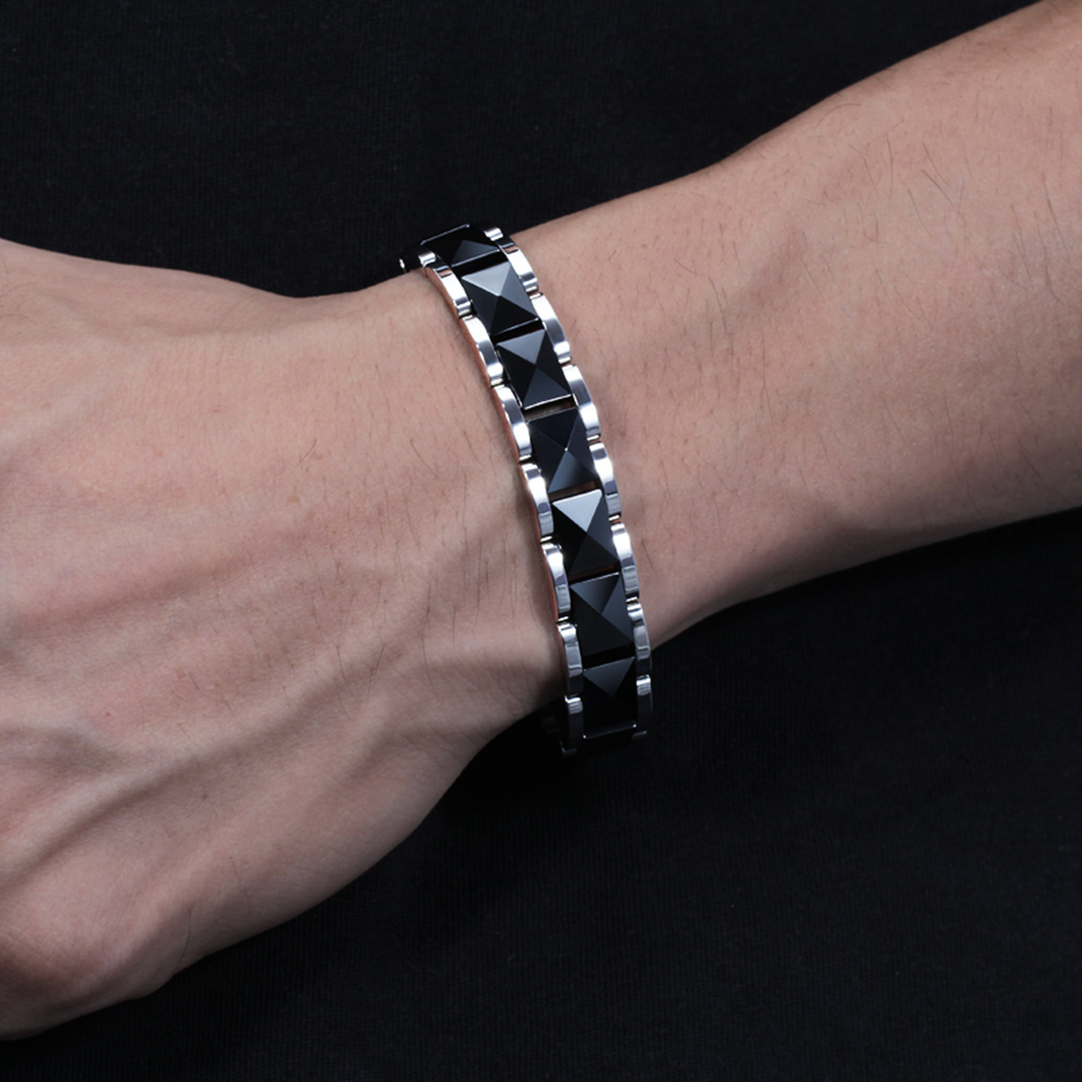 ARADOO Minimalistyczna piramid – Ceramic Link Bracelet recenzja i cena